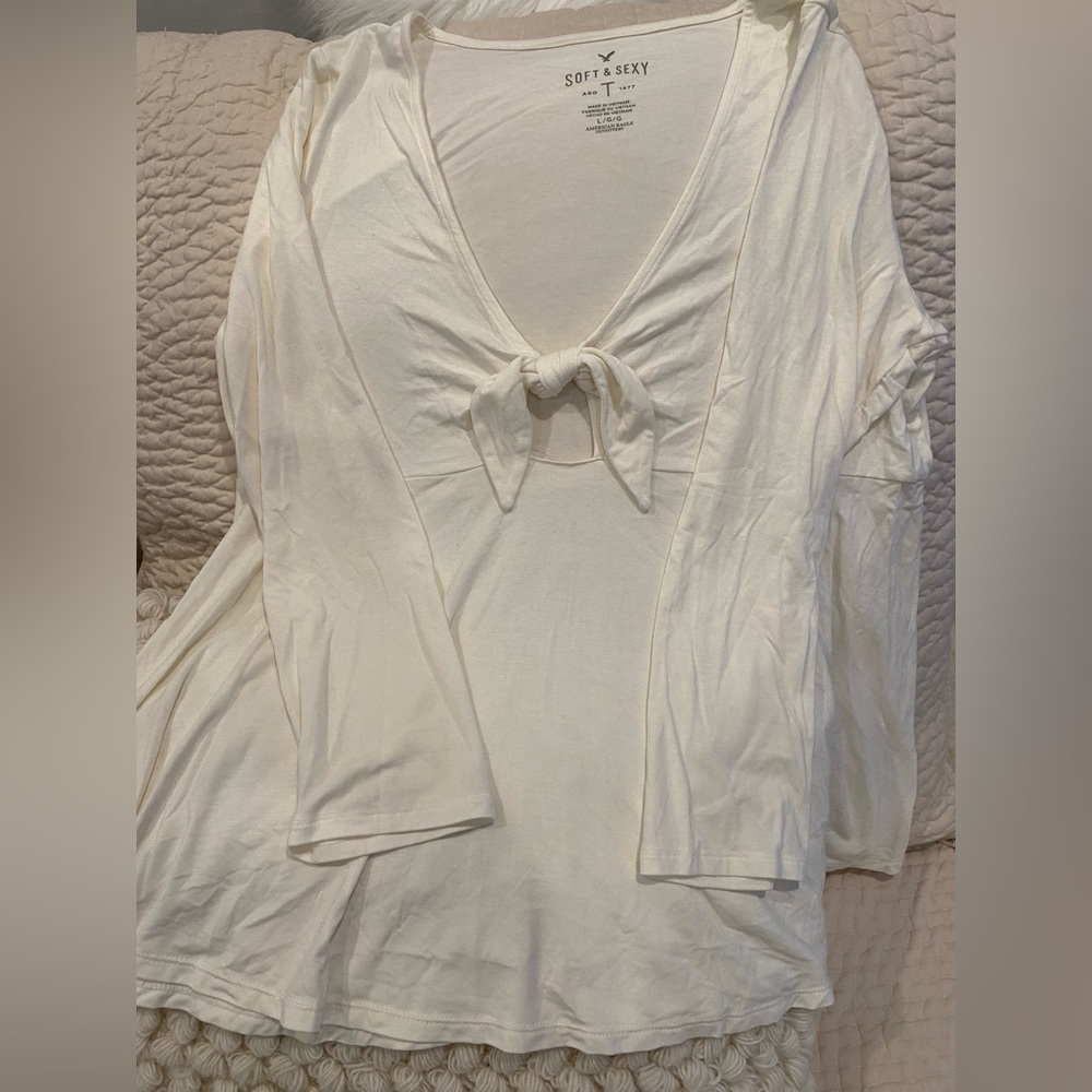 American Eagle Soft & Sexy tie-front tee